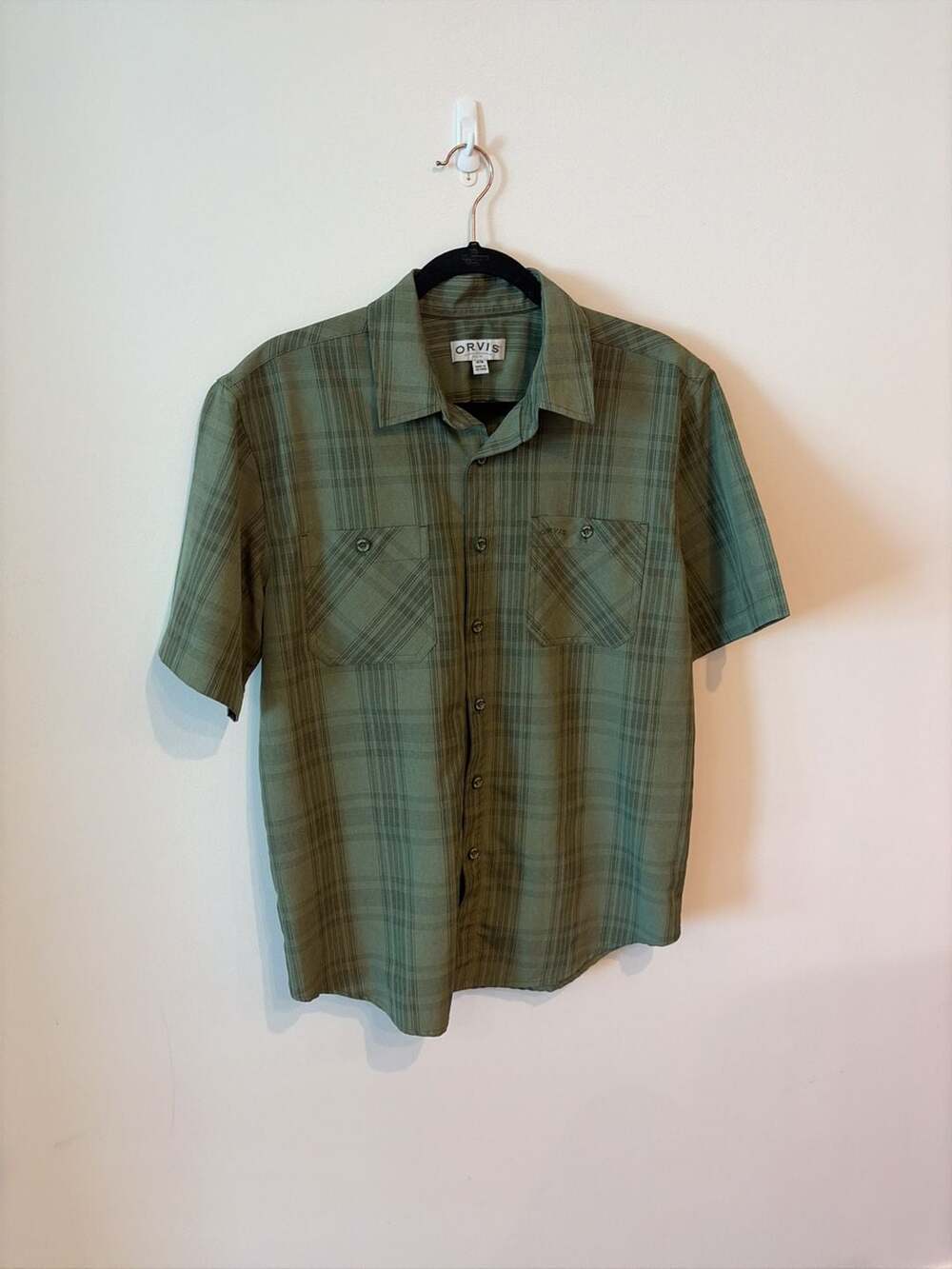 Orvis Classic Collection Men's Short Sleeve Plaid Button-Up Casual Shirt